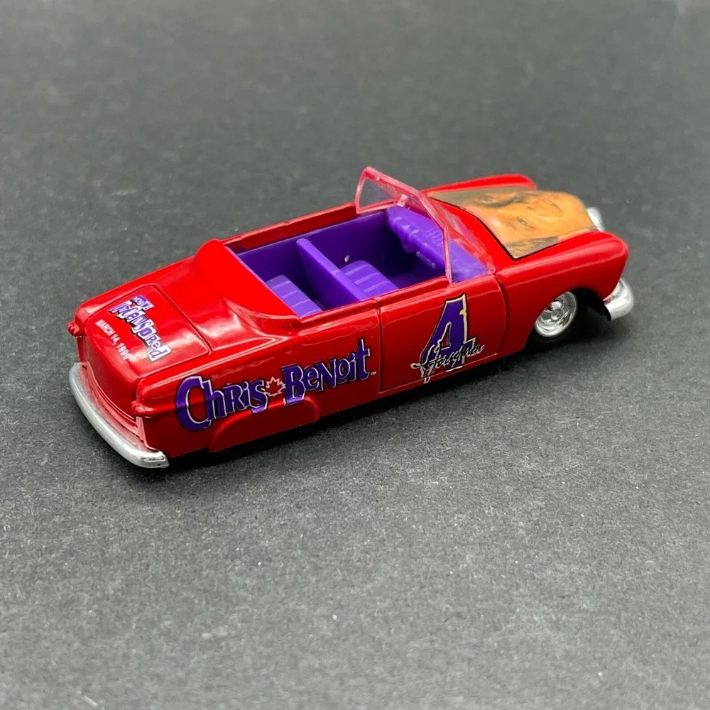 Racing Champions‎ WCW/NWO Chris Benoit '58 Custom Ford Convertible Diecast 1/64